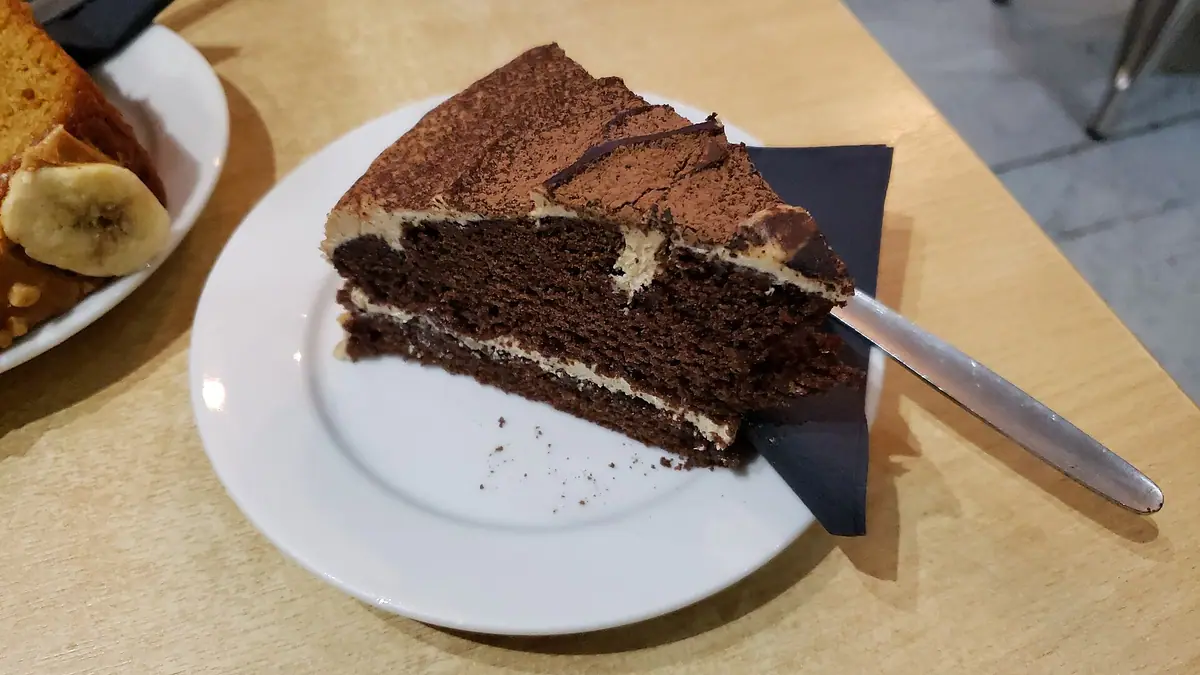 On the Hoof Bistro – cake shop in Sydenham, London